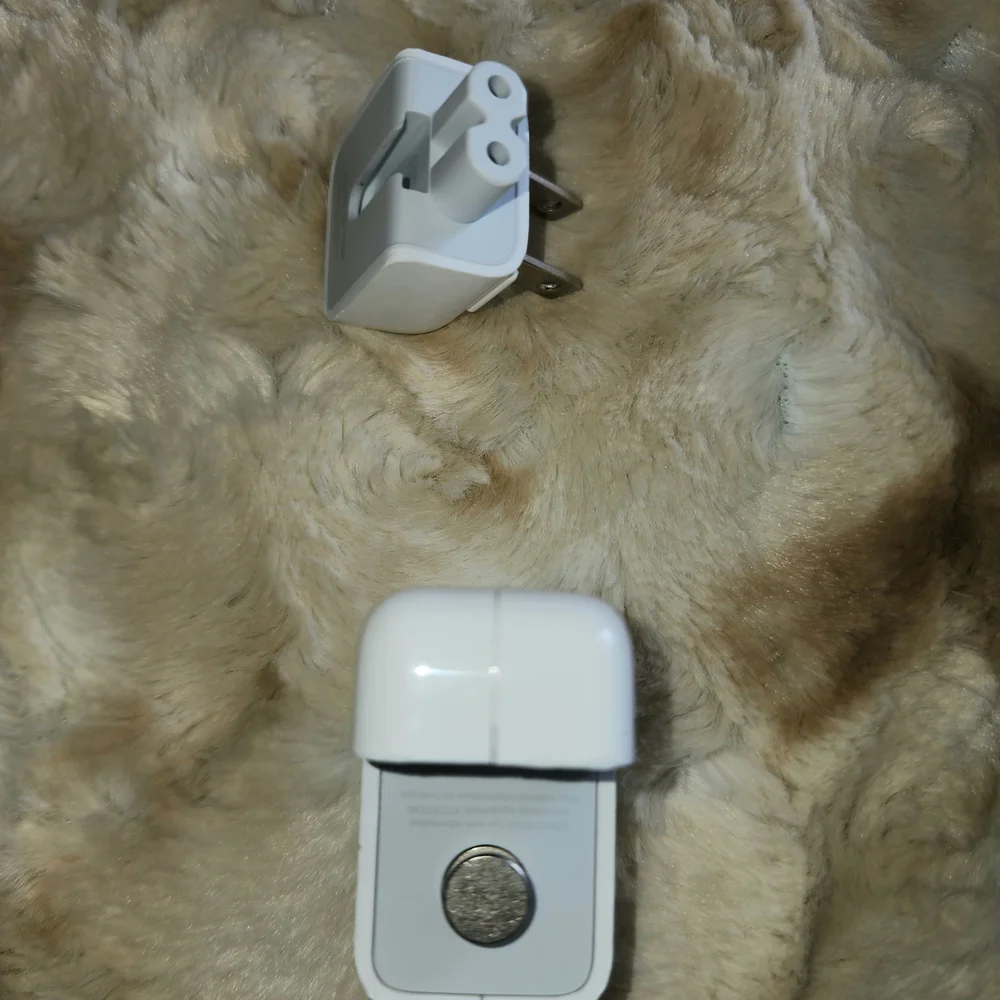 White Wall Charger